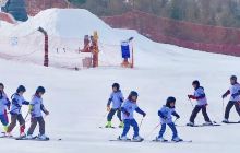哈尔滨天恒山滑雪场